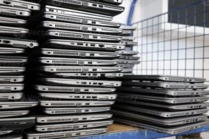 10 Laptops Bulk Order